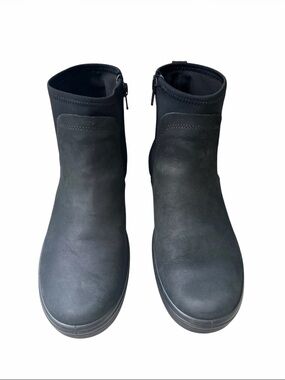 Ecco Women’s Black Waterproof Ankle Boots with Side Zip